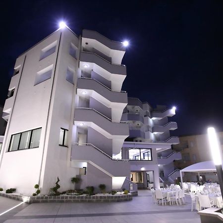 Hotel Melissa Torre Melissa المظهر الخارجي الصورة