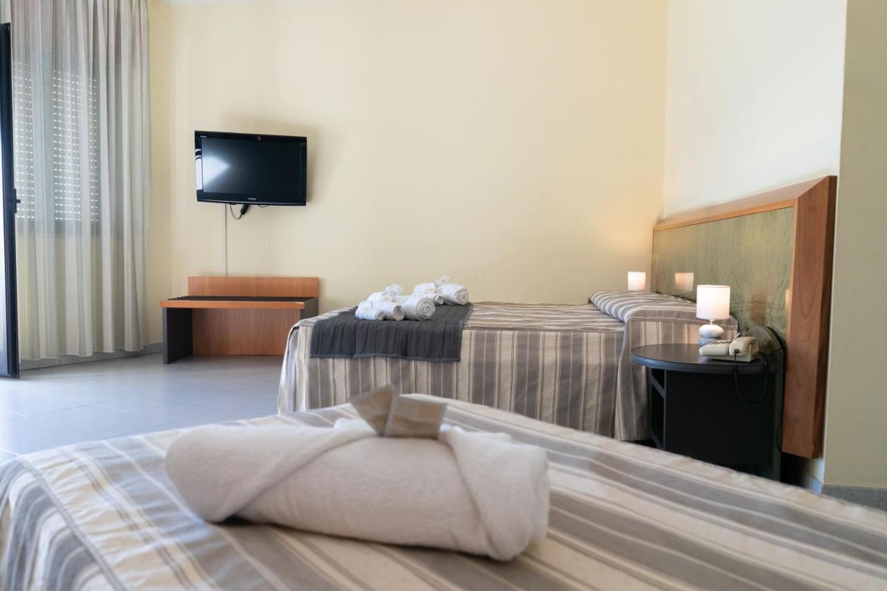 Hotel Melissa Torre Melissa المظهر الخارجي الصورة